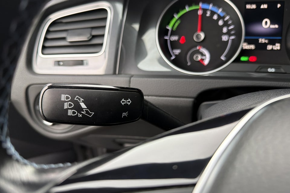 VW e-Golf VII Unlimited 5d