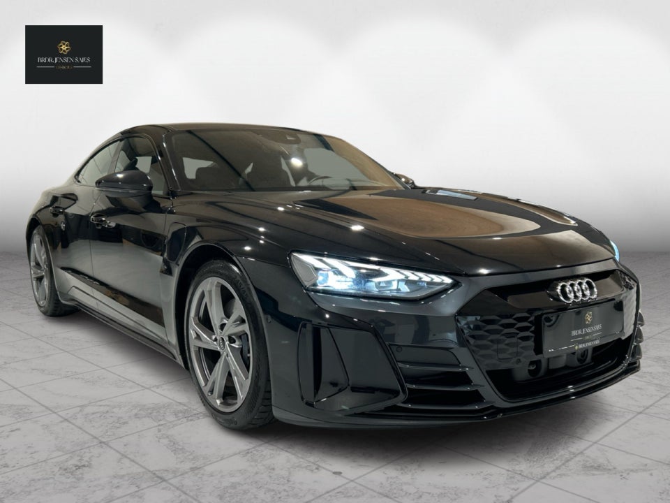 Audi e-tron GT quattro 4d