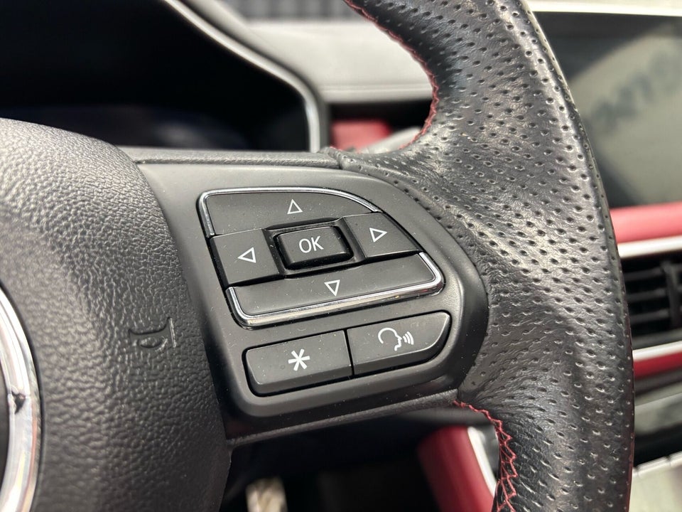 MG EHS 1,5 PHEV Luxury 5d