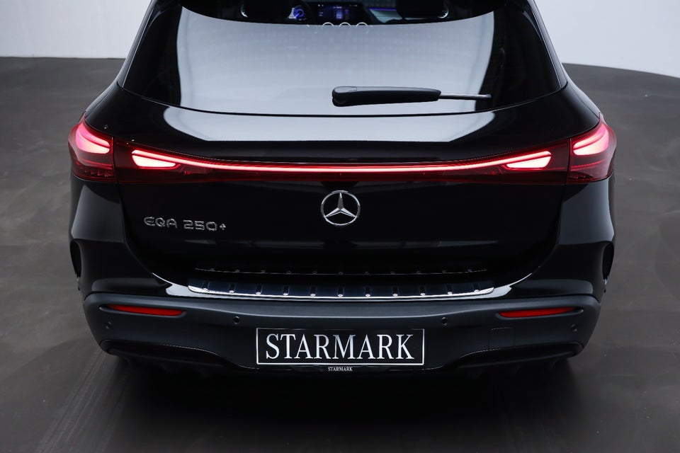 Mercedes EQA250+ AMG Advance 5d