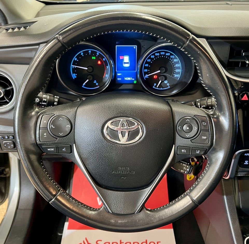 Toyota Auris 1,2 T T2 Comfort Touring Sports 5d