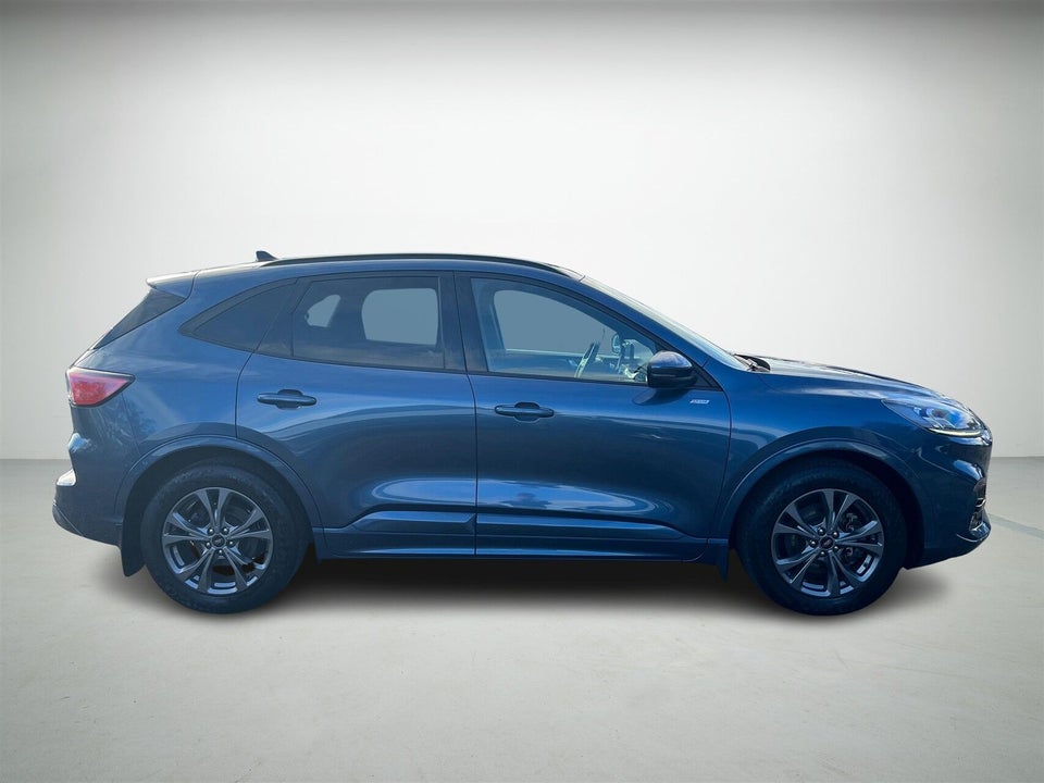 Ford Kuga 2,5 PHEV ST-Line X CVT 5d
