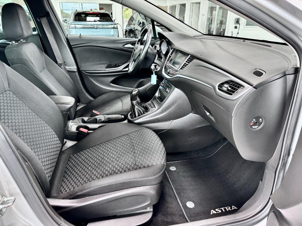 Opel Astra 1,4 T 150 Enjoy Sports Tourer 5d
