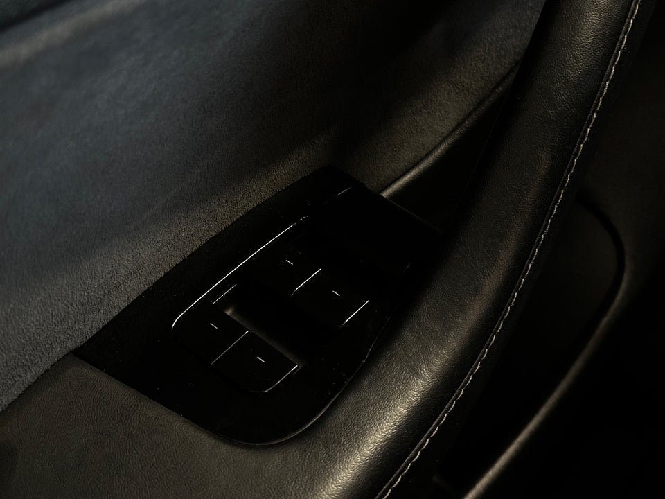 Tesla Model 3 Standard Range+ RWD 4d