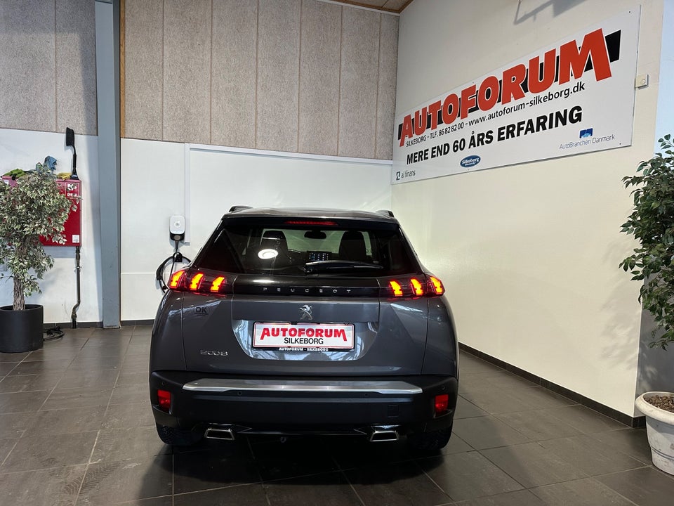 Peugeot 2008 1,2 PureTech 130 Allure Pack 5d