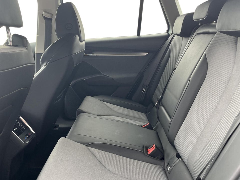 Skoda Enyaq 80 iV 5d