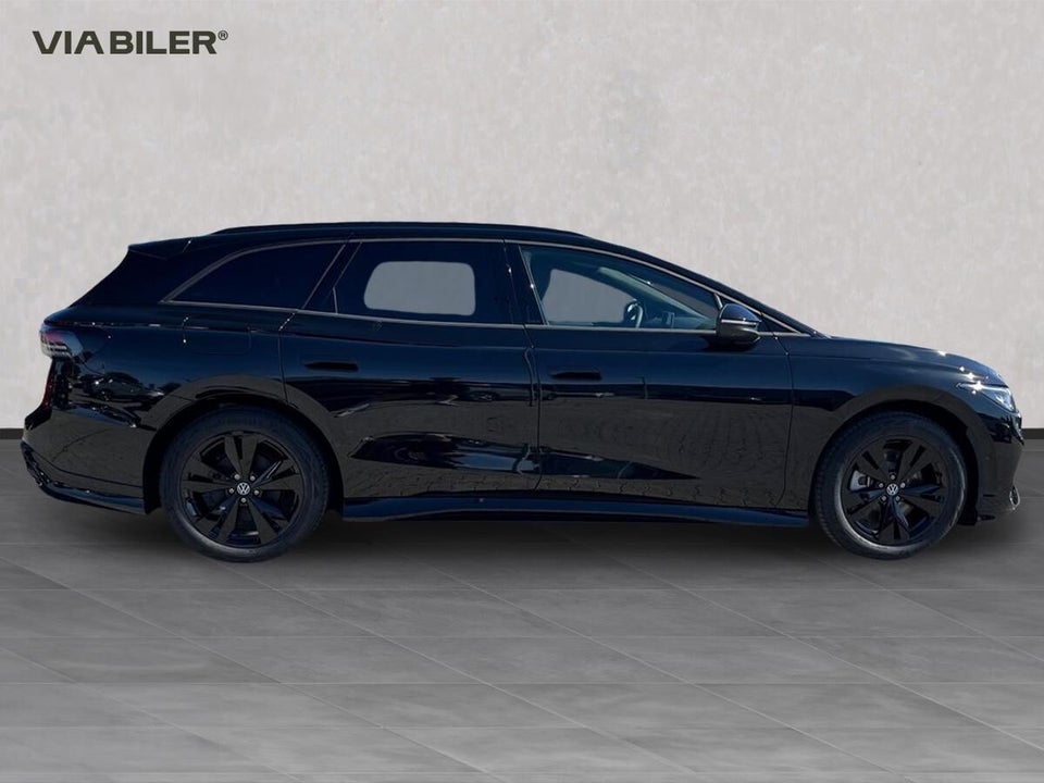 VW ID.7 77 Pro Tourer 5d