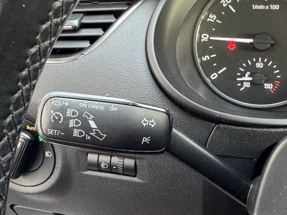 Skoda Octavia 1,6 TDi 105 Active Combi DSG 5d