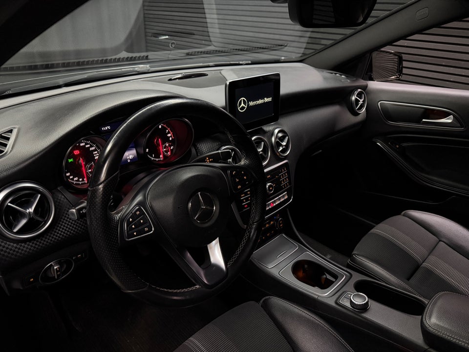 Mercedes A200 1,6 Urban aut. 5d