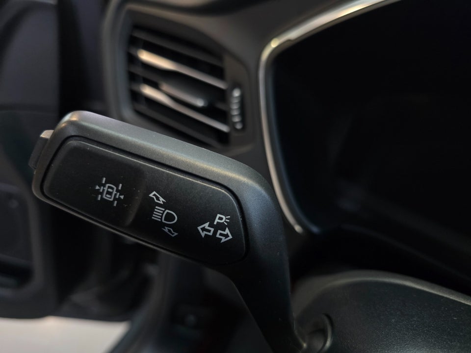 Ford Kuga 2,5 HEV Vignale CVT 5d