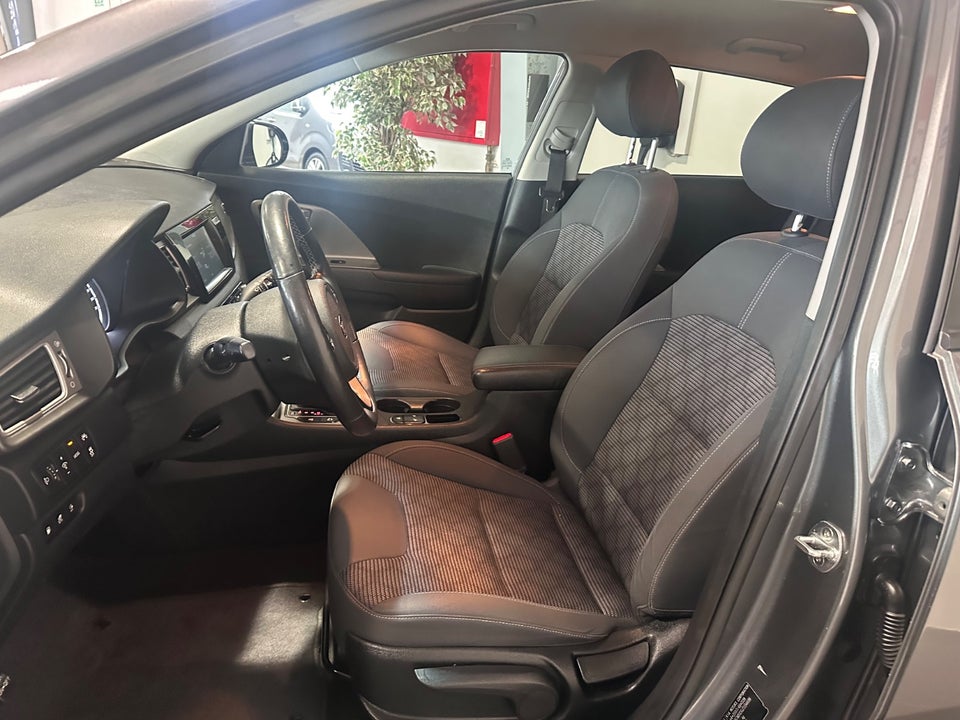 Kia Niro 1,6 PHEV Comfort DCT 5d