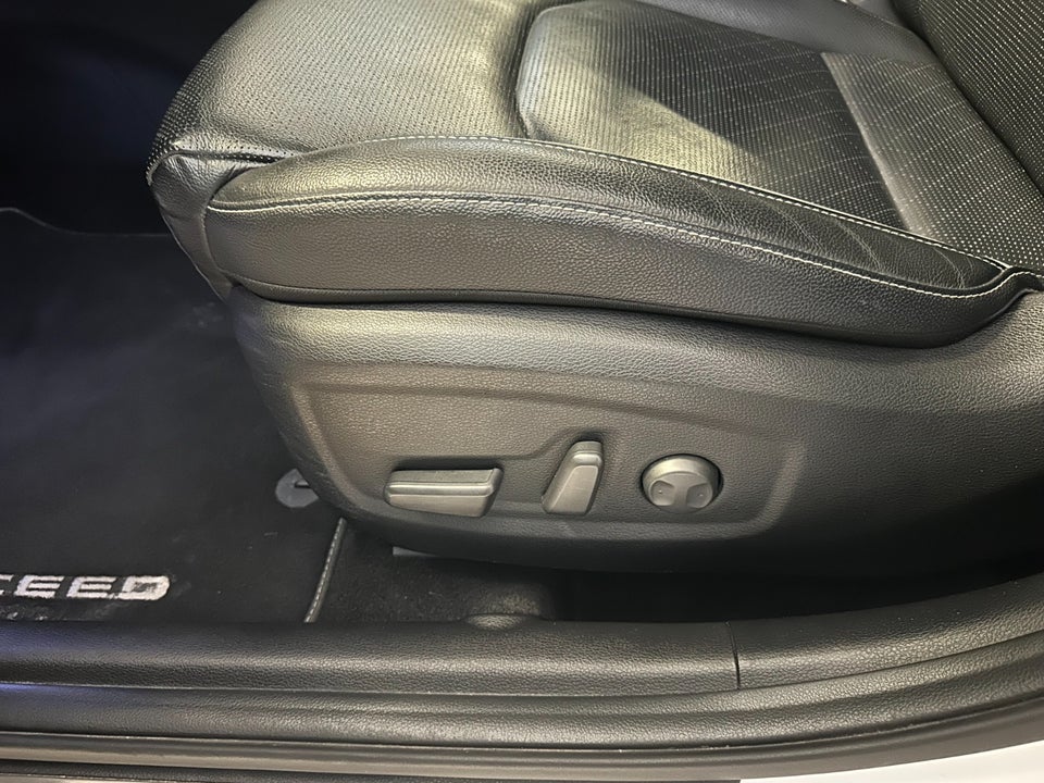 Kia Ceed 1,6 PHEV Upgrade+ SW DCT 5d