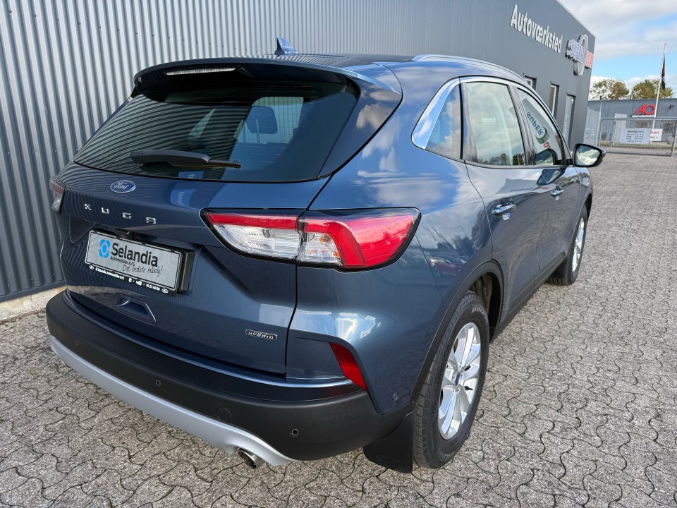 Ford Kuga 2,5 PHEV Titanium CVT 5d
