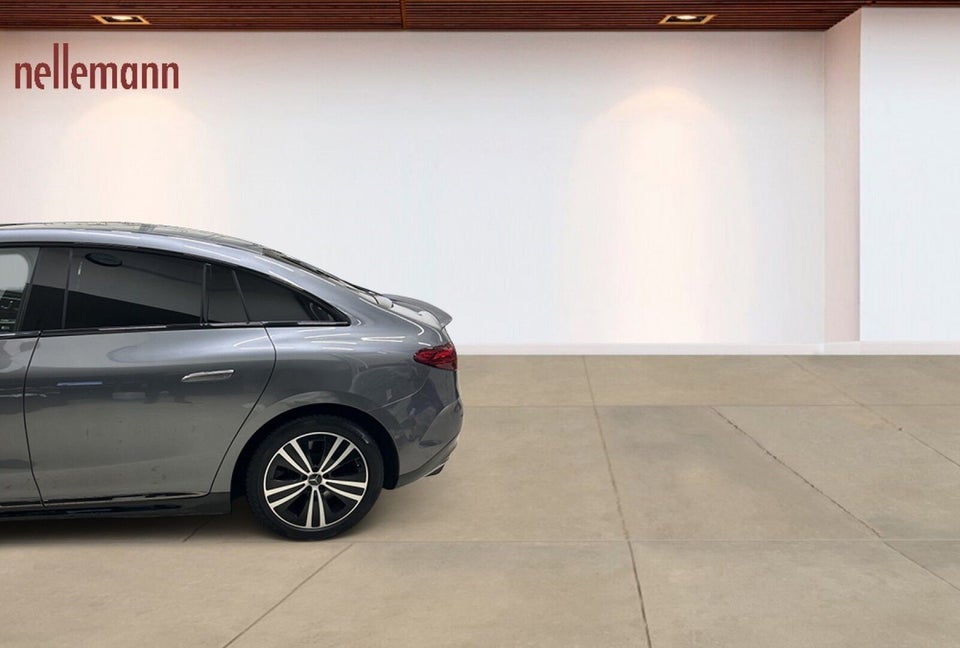 Mercedes EQE350 AMG Line 4d