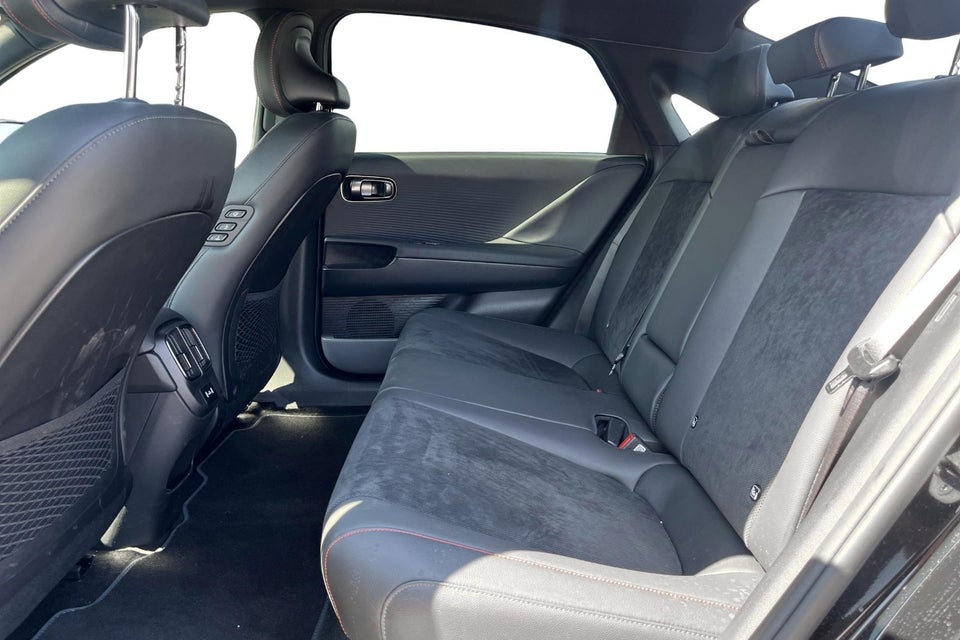 Hyundai Ioniq 6 84 N Line+ 4d