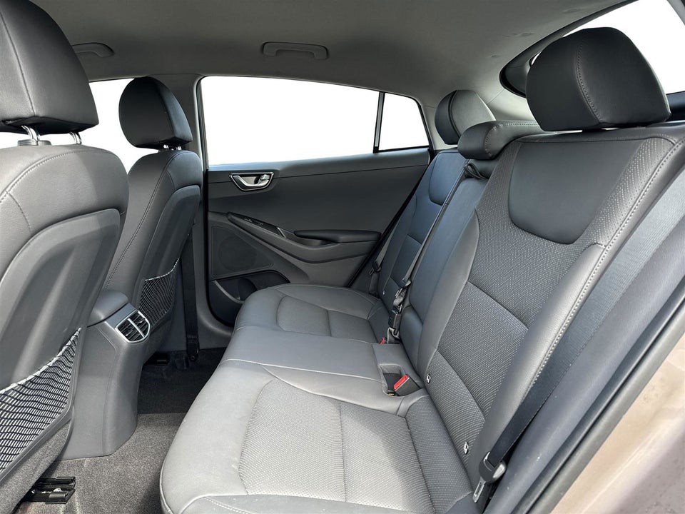 Hyundai Ioniq EV Premium 5d