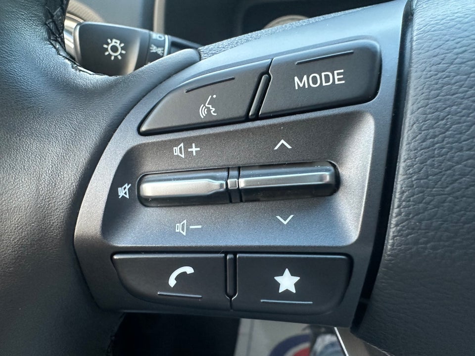 Hyundai Kona 64 EV Advanced 5d