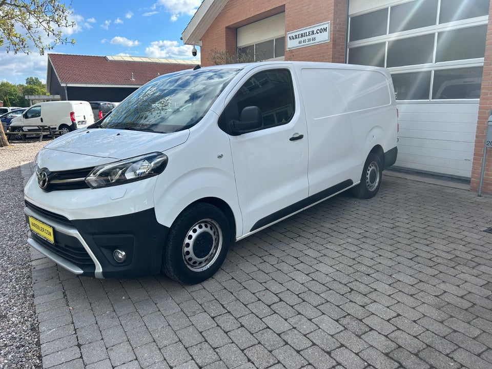 Toyota ProAce 2,0 D 120 Long Comfort 5d