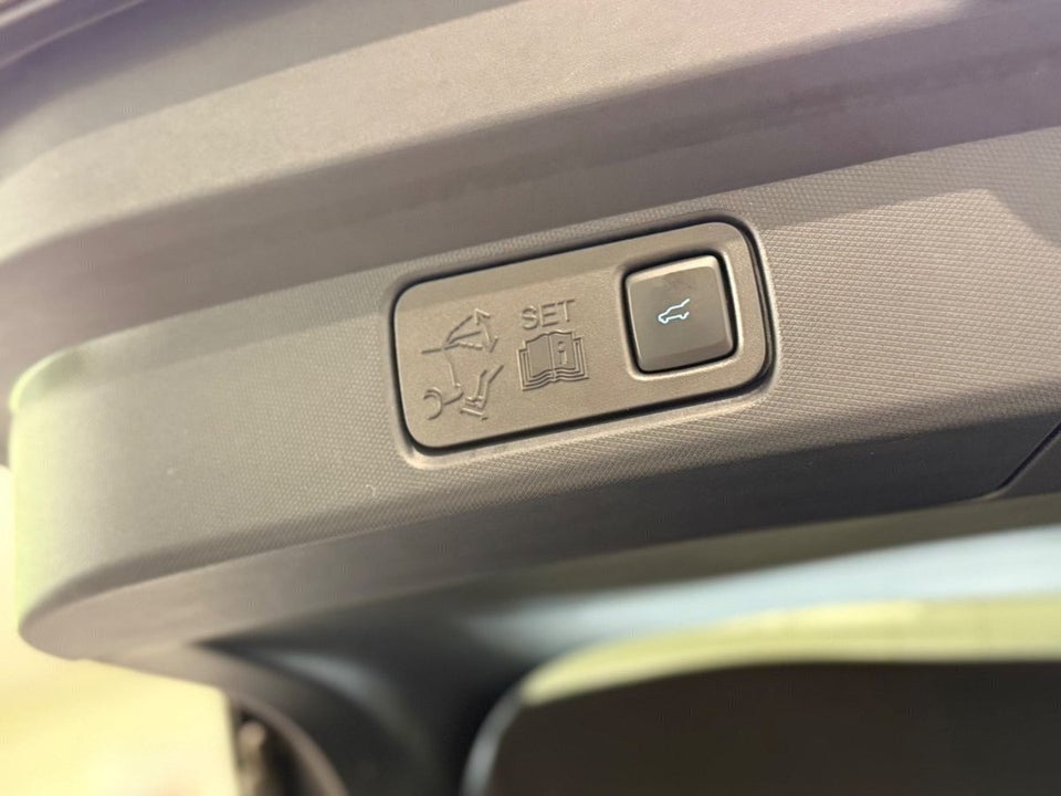 Ford Mustang Mach-E 98 Premium Extended Range 5d