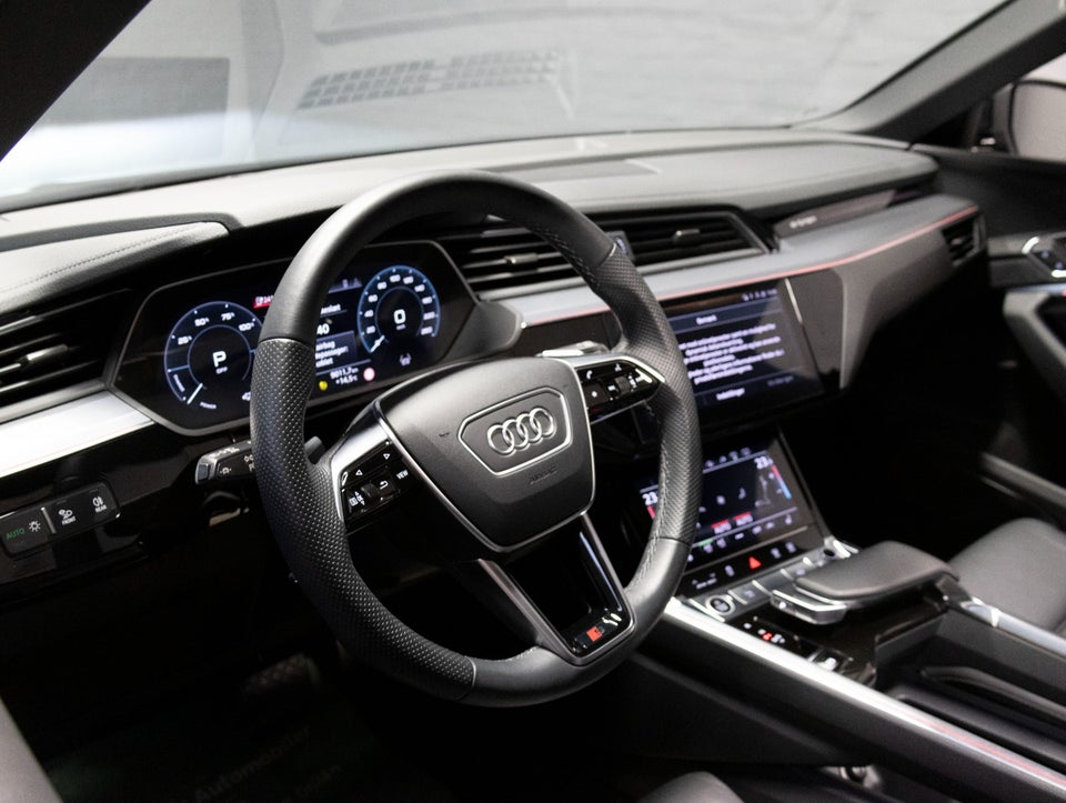 Audi e-tron 50 S-line quattro 5d