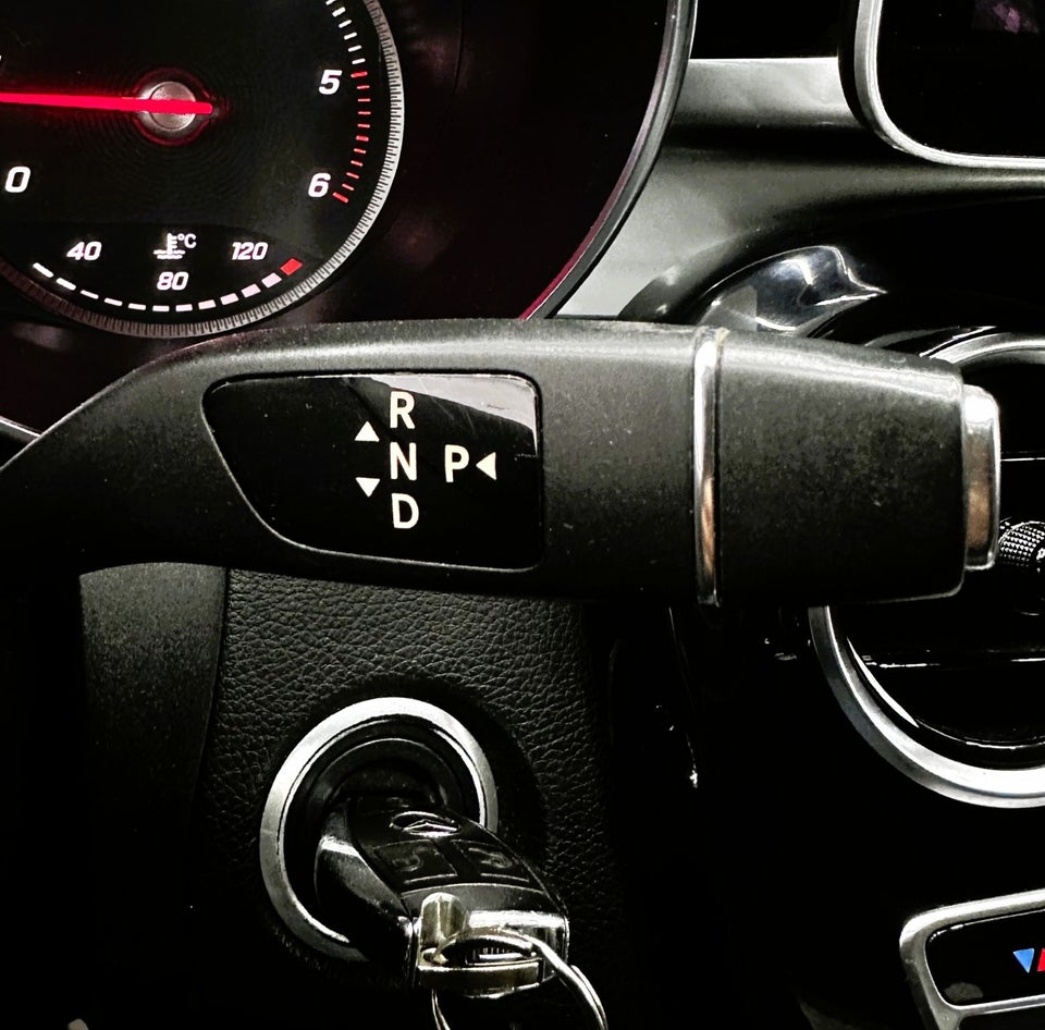 Mercedes C220 d 2,2 AMG Line aut. 4d