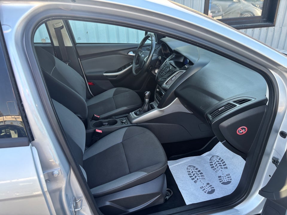 Ford Focus 1,0 SCTi 100 Titanium ECO 5d