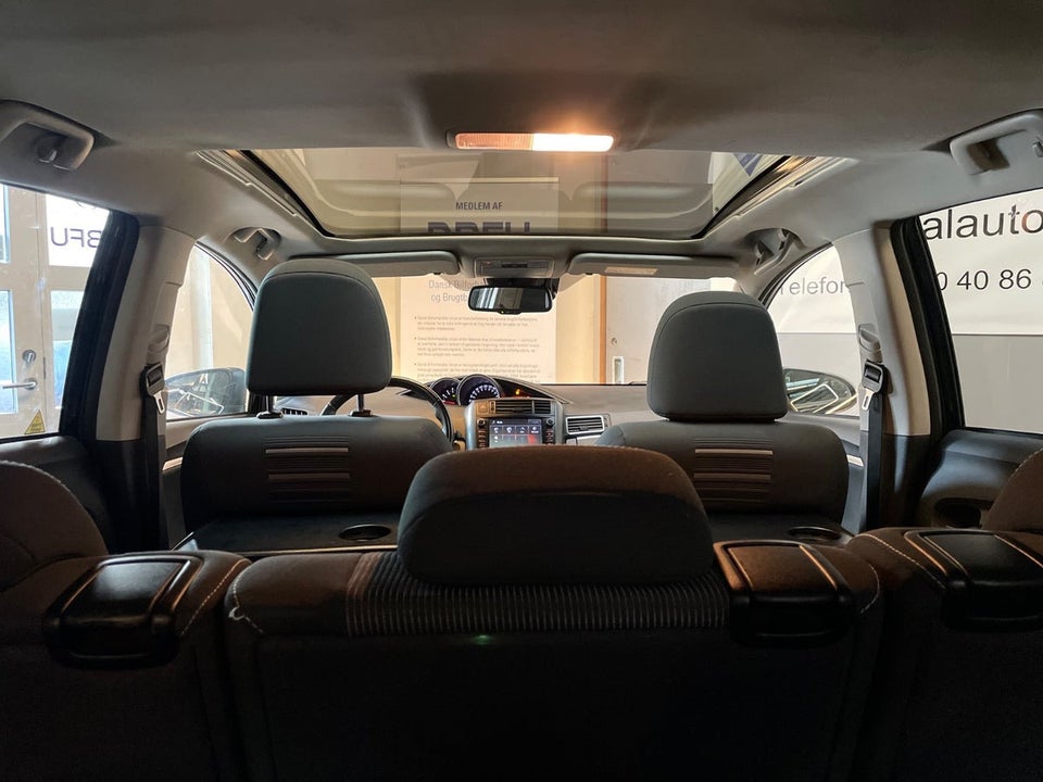 Toyota Verso 1,6 D-4D T2 Premium Skyview 5d