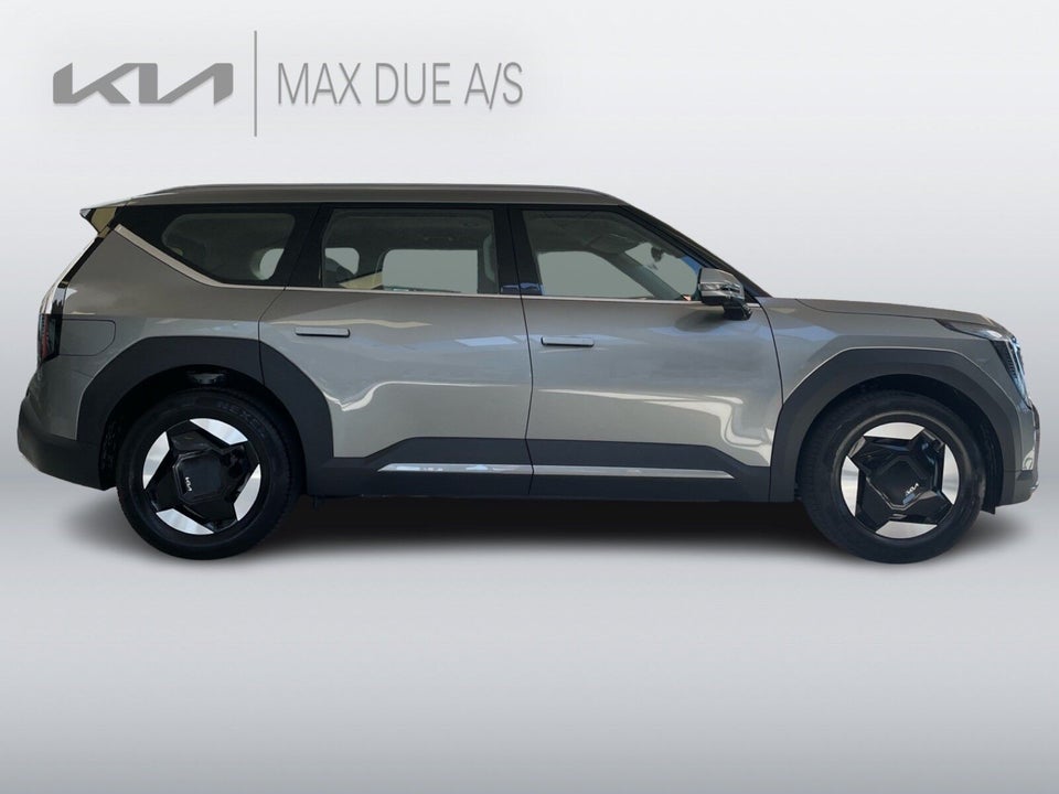 Kia EV9 76 Standard Range Upgrade RWD 7prs 5d