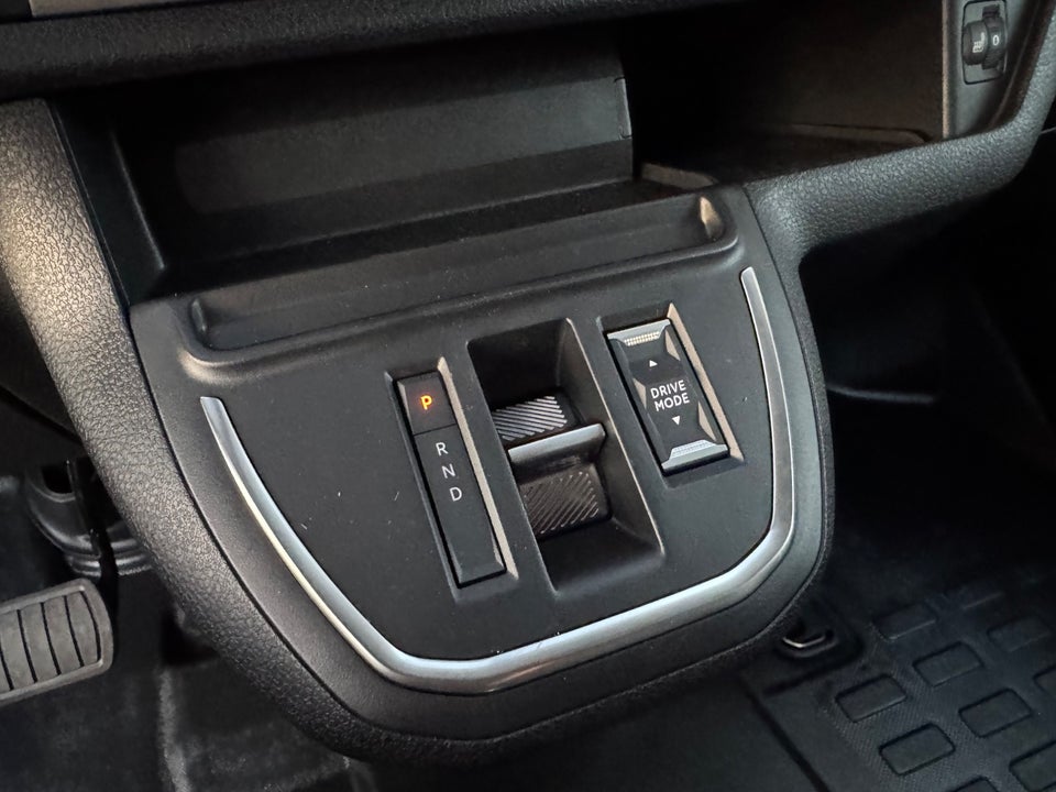 Peugeot e-Expert 75 L3 Premium Van