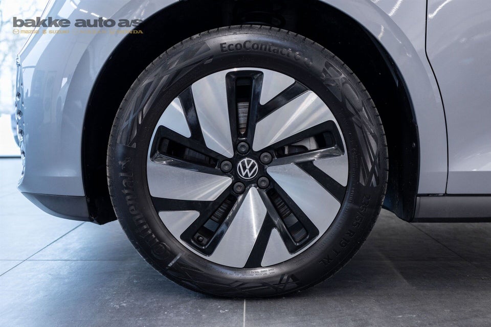 VW ID.Buzz 77 Pro SWB 5d