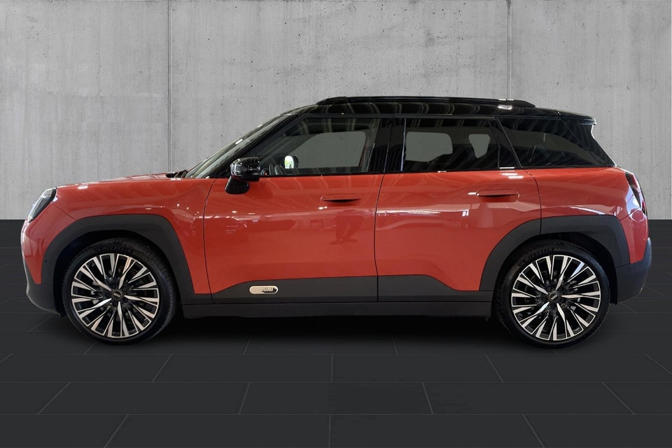 MINI Aceman E Favoured Trim M 5d