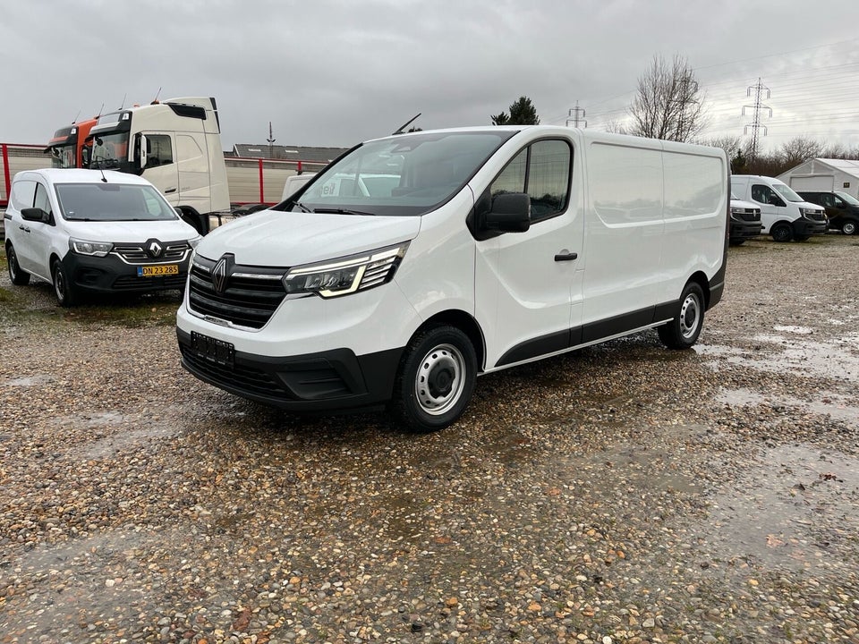 Renault Trafic 2,0 dCi 150 L2H1 EDC