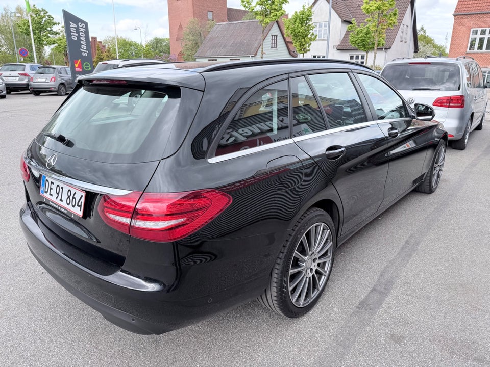 Mercedes C200 d 2,2 Avantgarde stc. aut. 5d