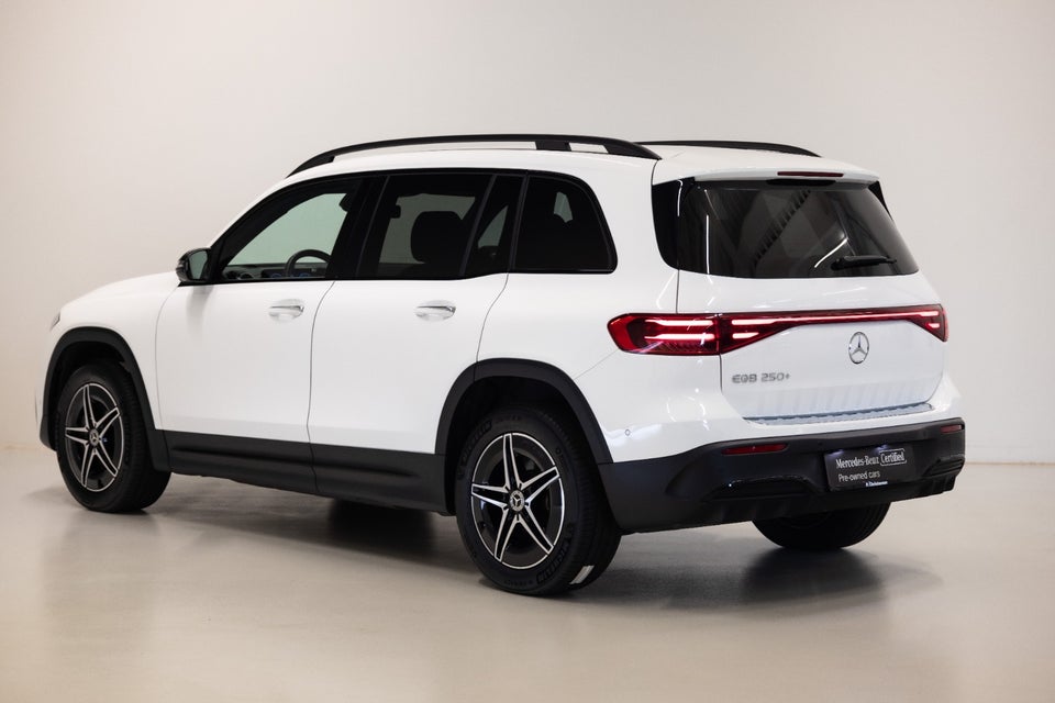 Mercedes EQB250+ AMG Premium 7prs 5d