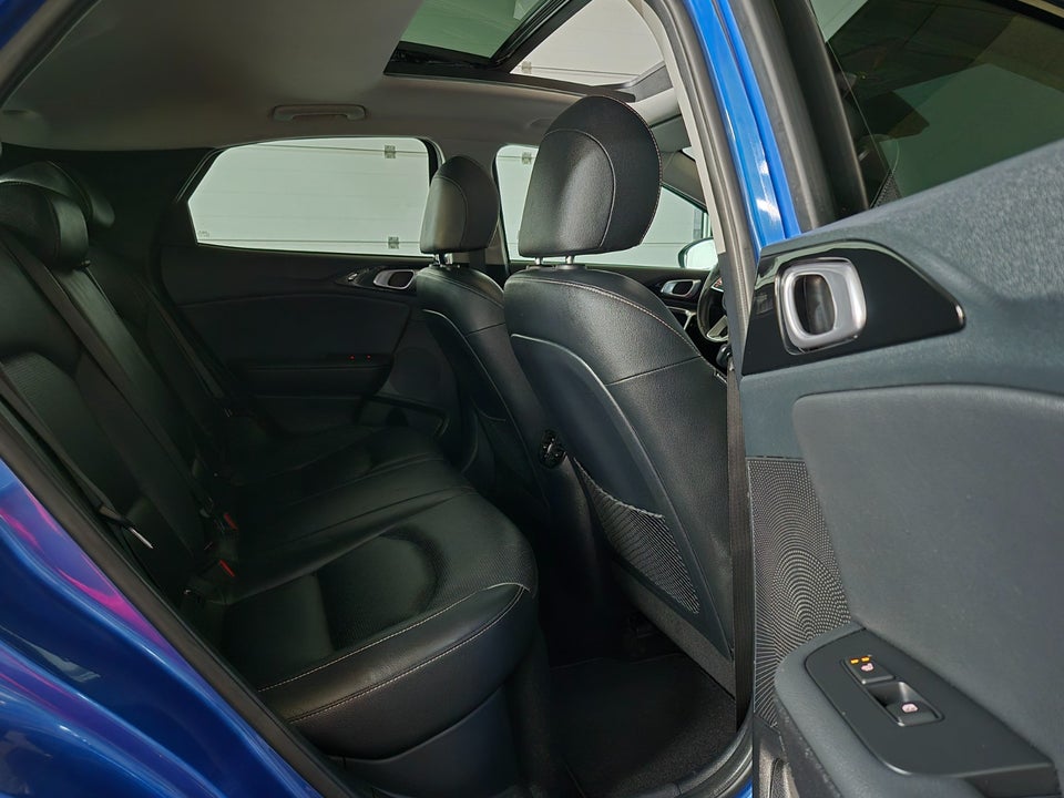 Kia XCeed 1,6 PHEV Upgrade DCT 5d