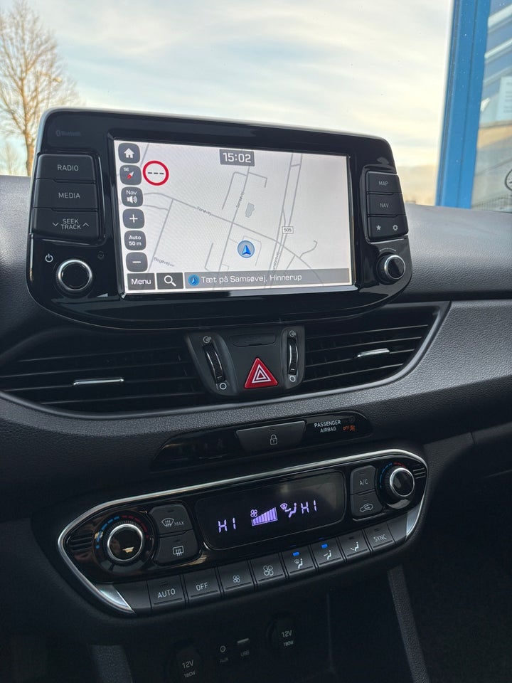 Hyundai i30 1,4 T-GDi Premium stc. DCT 5d