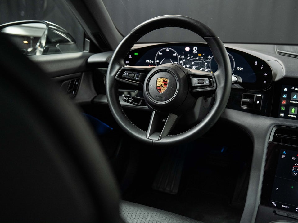 Porsche Taycan 4S Performance+ 4d