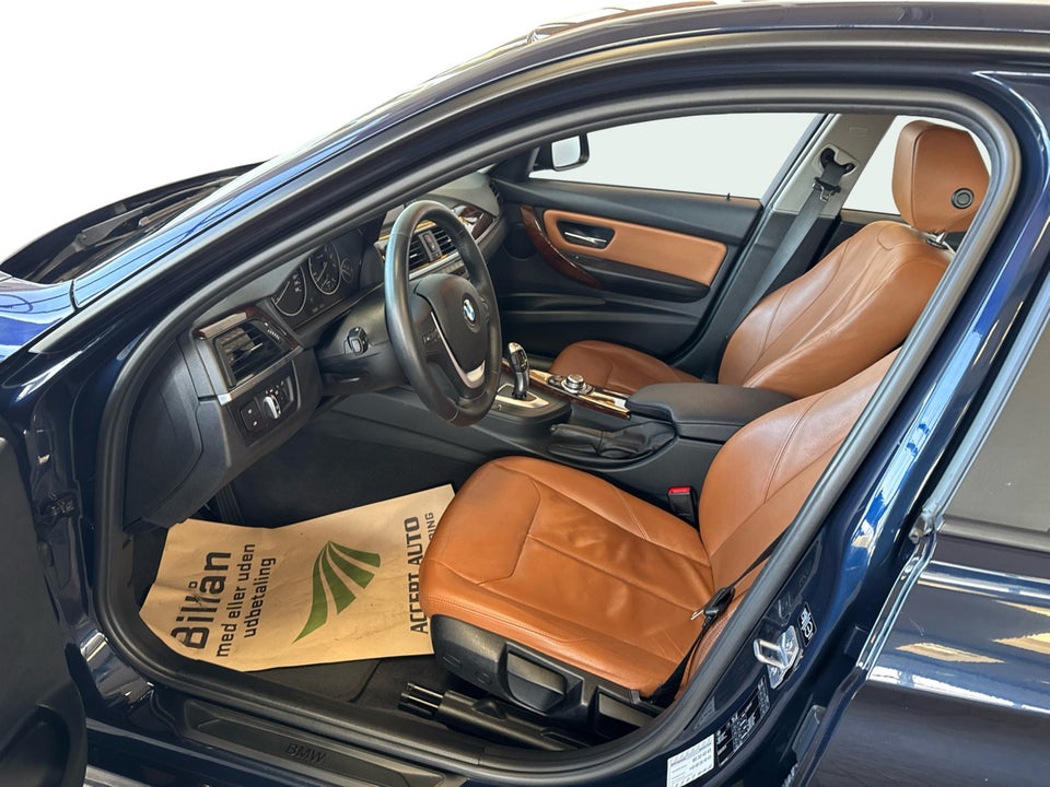 BMW 320i 2,0 aut. 4d