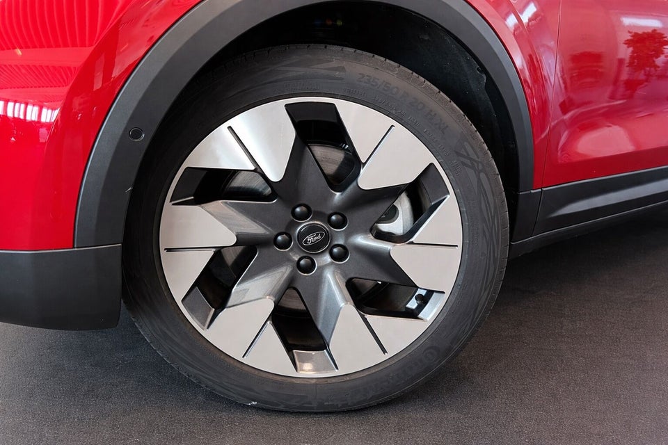 Ford Explorer 79 Premium Extended Range AWD 5d