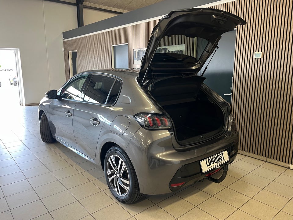 Peugeot 208 1,2 PureTech 100 Allure 5d