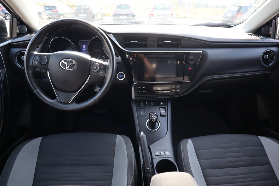 Toyota Auris 1,8 Hybrid H2 Comfort Touring Sports CVT 5d