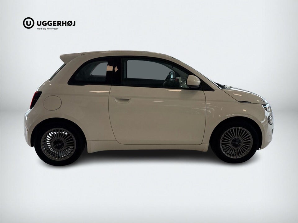 Fiat 500e 42 Icon 3d