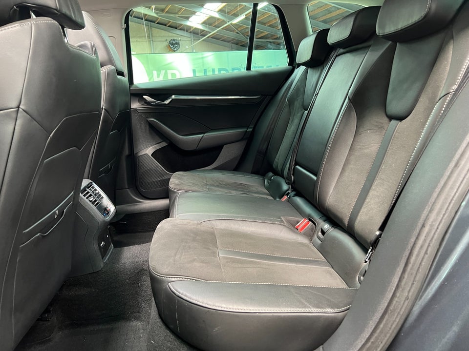 Skoda Octavia 1,4 TSi iV Plus Combi DSG 5d