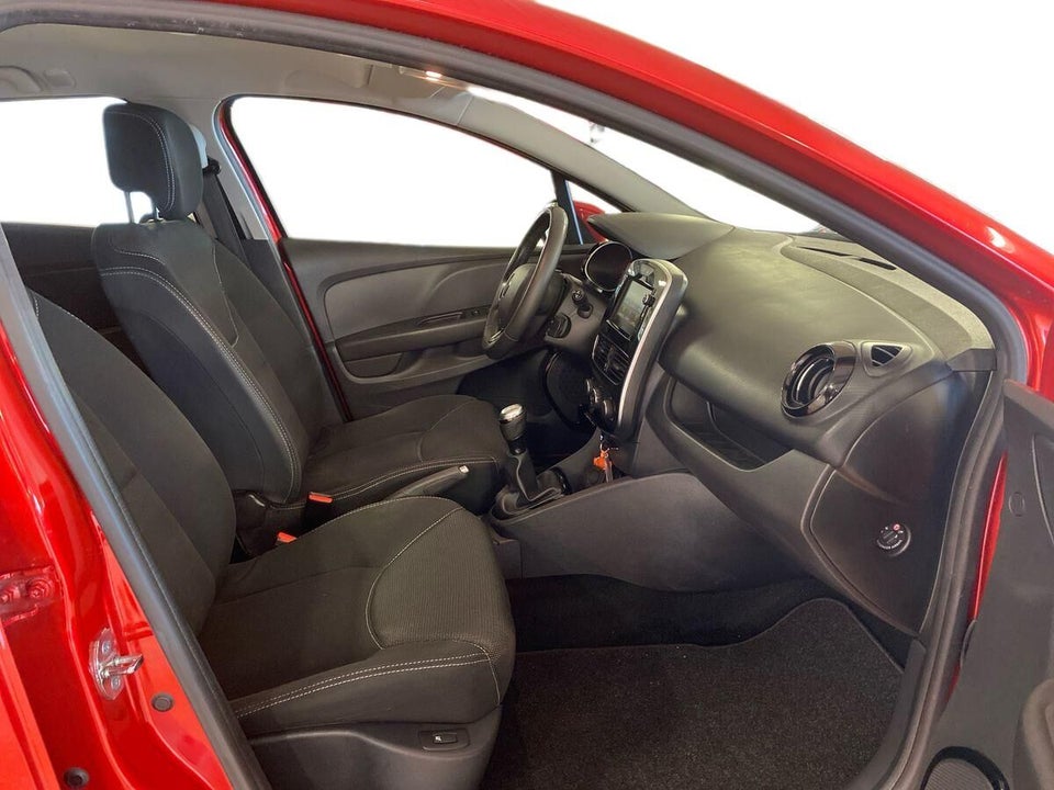 Renault Clio IV 0,9 TCe 90 GO! Sport Tourer 5d