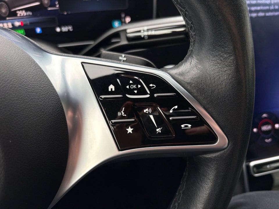 Mercedes EQE350 Electric Art 4d