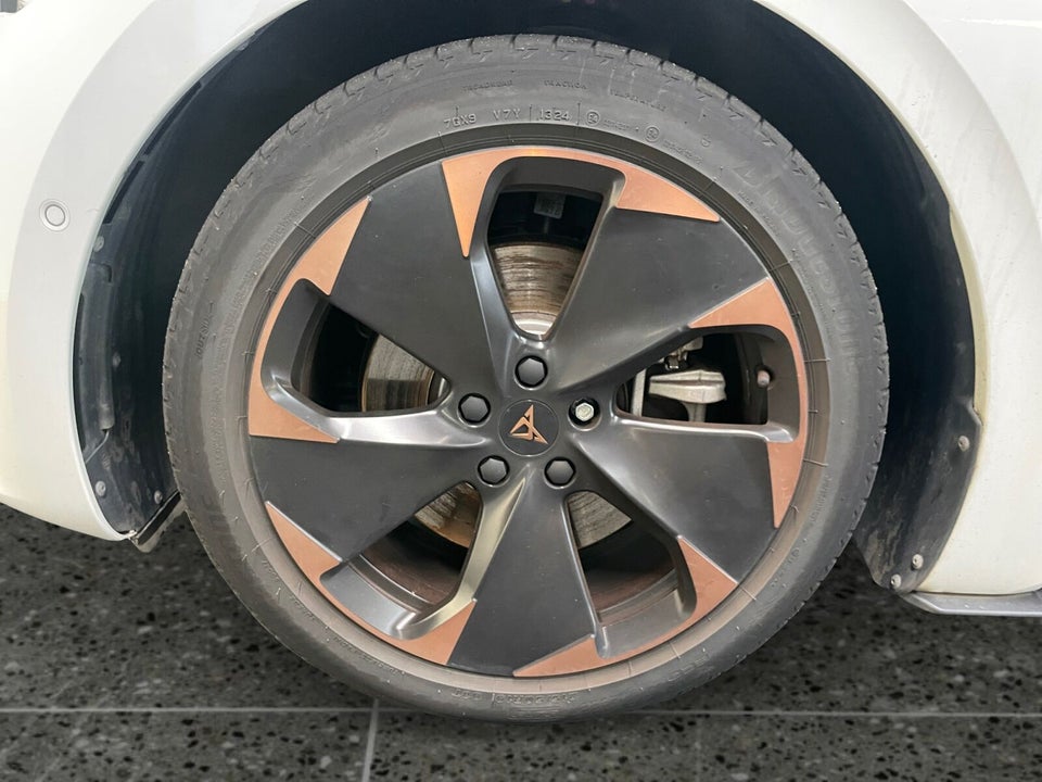 Cupra Born 59 e-Boost 5d