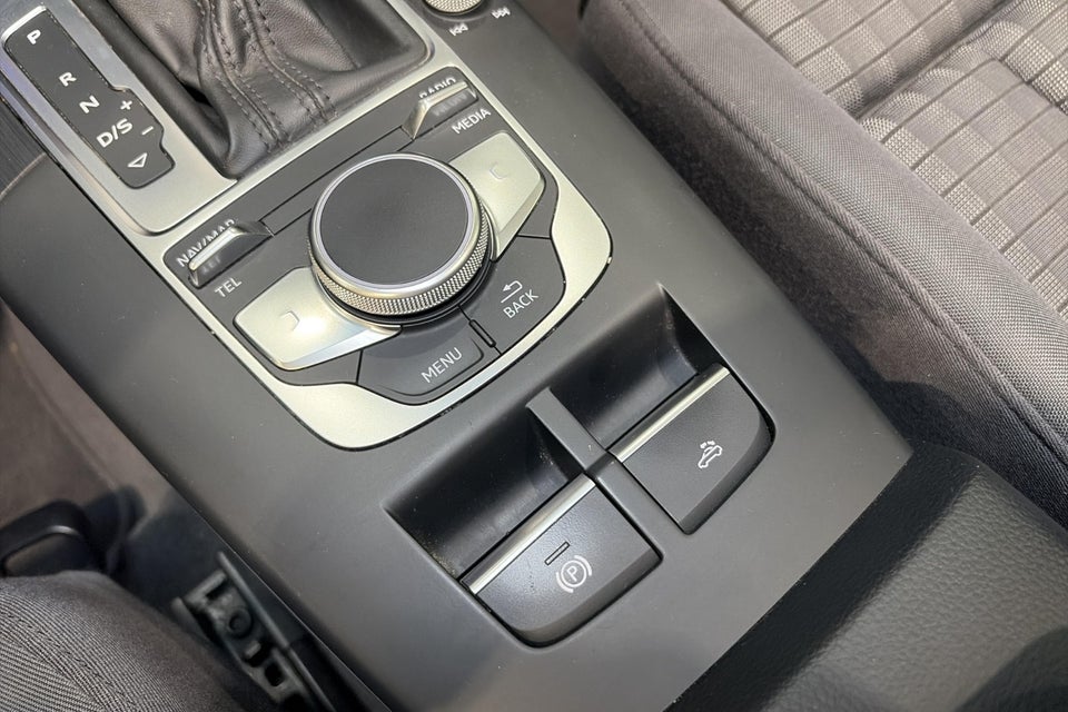 Audi A3 35 TFSi Sport Cabriolet S-tr. 2d