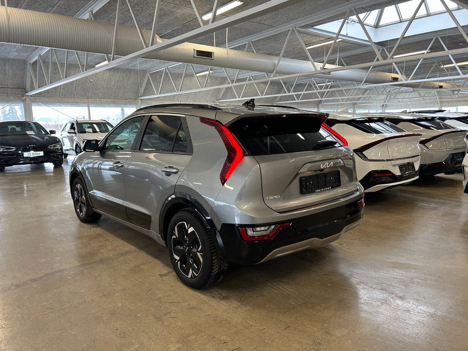 Kia Niro 64 EV Upgrade 5d