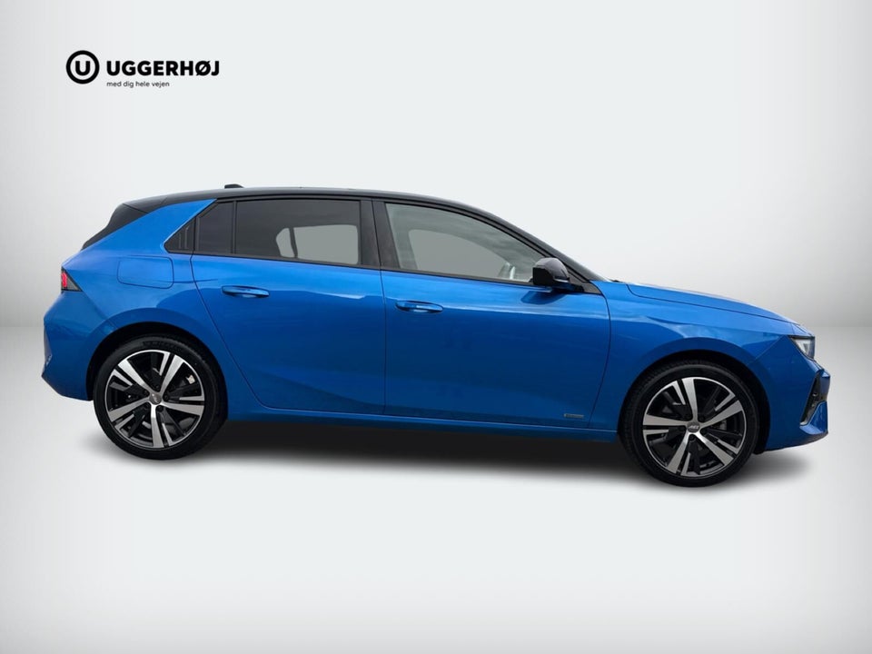 Opel Astra-e 54 Ultimate 5d