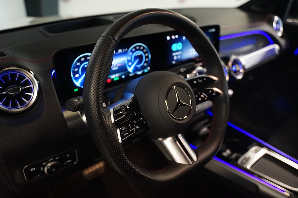 Mercedes EQB250+ AMG Premium 5d